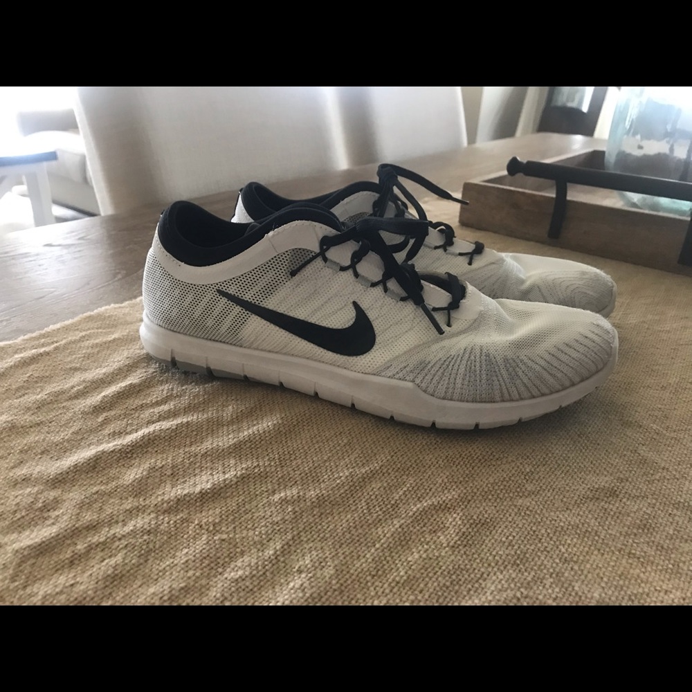 Nike Women’s “Flex Adapt”